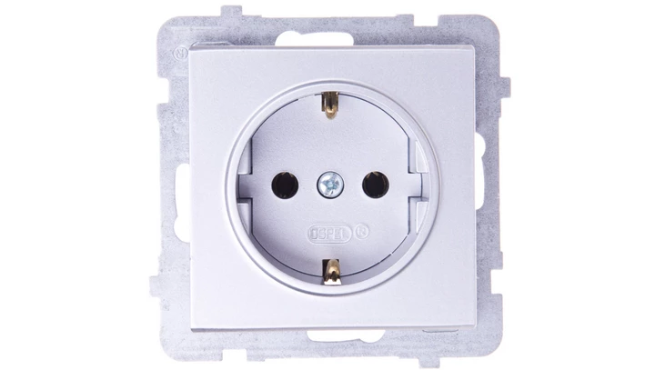 SONATA Gniazdo pojedyncze z/u Schuko srebro mat GP-1RS/m/38