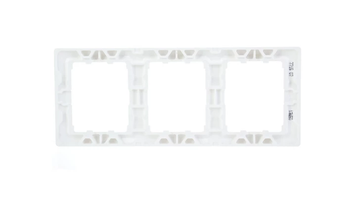 SISTENA LIFE Ramka potrójna tworzywo pionowa 771507