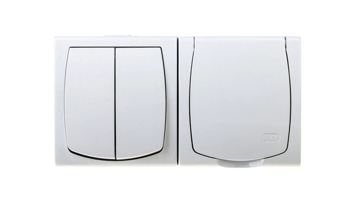 MADERA Łącznik hermetyczny świecznikowy + gniazdo hermetyczne pojedyncze z/u z klapką biały ZH-NŁ2G/00/w