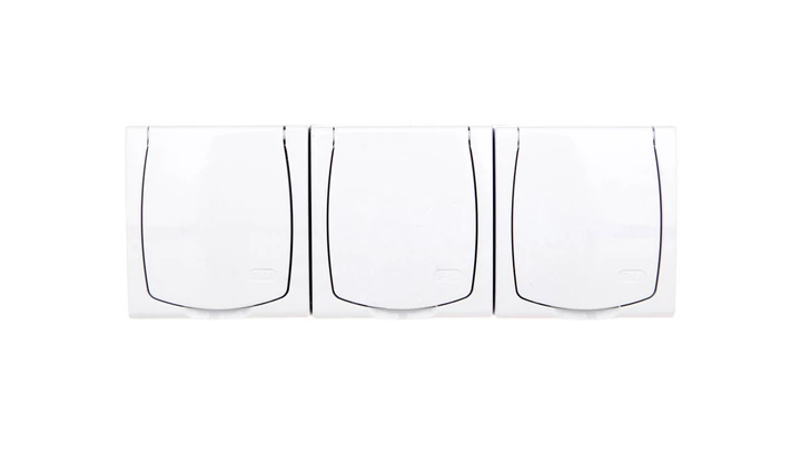 MADERA Gniazdo hermetyczne potrójne z/u Schuko IP44 z przesłonami klapka biała GNH-3NSP/00/w