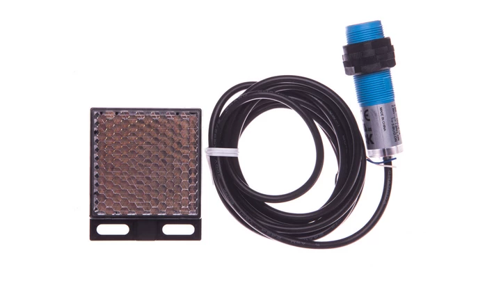 Czujnik fotoelektryczny 0,05-7m M18 10-30V DC PNP przewód 4-żyły 2m 1kHz prosty tworzywo + odbłyśnik P25 VL180-2P41136 6037495