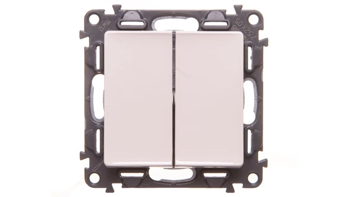 VALENA LIFE Łącznik świecznikowy kremowy 752205