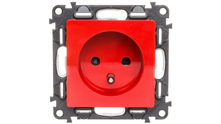 VALENA LIFE Gniazdo pojedyncze z/u 2P+Z czerwone 753189