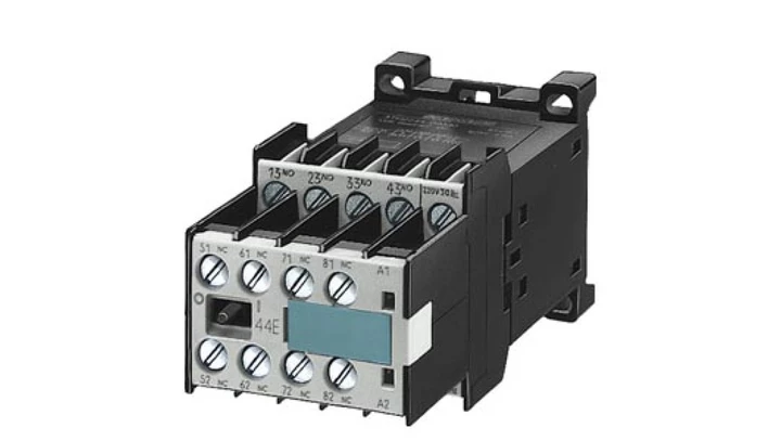 Stycznik pomocniczy 3A 4Z 4R 230V AC S0 3TH2244-0AP0