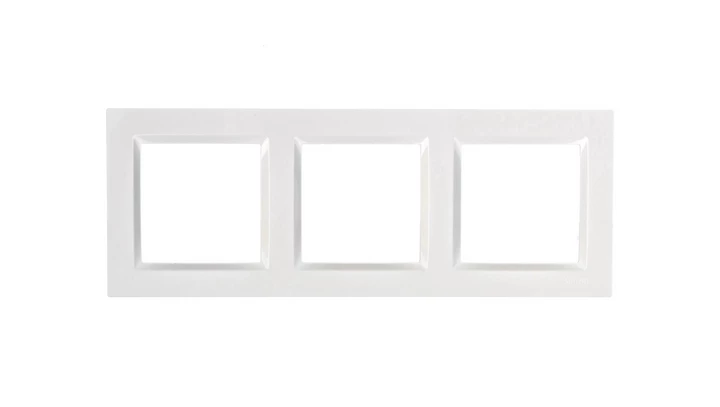 Simon 10 Ramka potrójna biała CR3/11