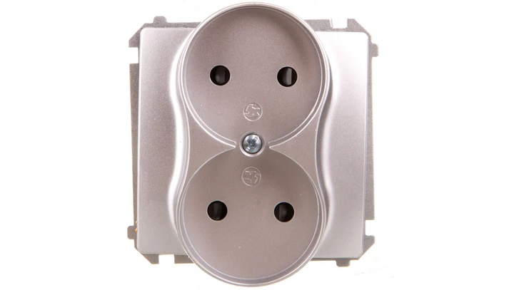 Simon Basic Gniazdo wtyczkowe podwójne bez uziemienia z przesłonami torów 16A 250V srebrny mat BMG2Mz.01/43