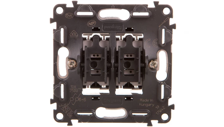 VALENA ALLURE Łącznik schodowy podwójny 752008