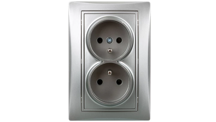 DOMO Gniazdo podwójne kompletne ochrona styków śrubowe 16A 250V srebrny 011260143 24856