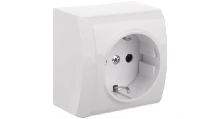 BIS Gniazdo pojedyncze z/u Schuko z przesłonami białe GN-1BSP/00