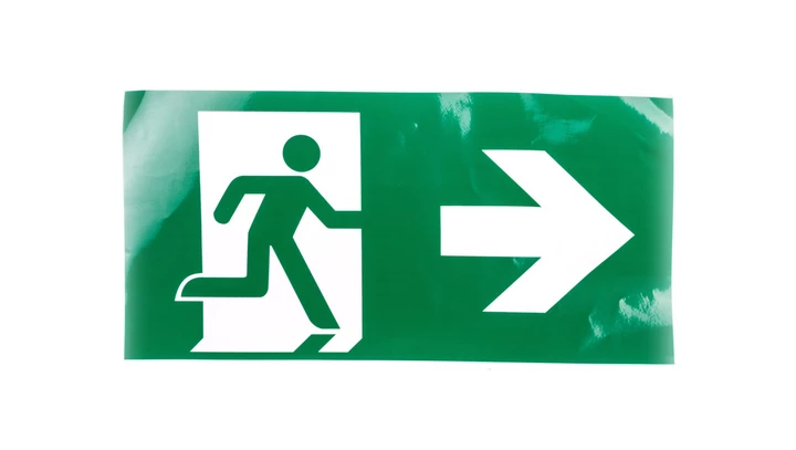 Piktogram PV25 w prawo 200x400 ISO7010 bez loga