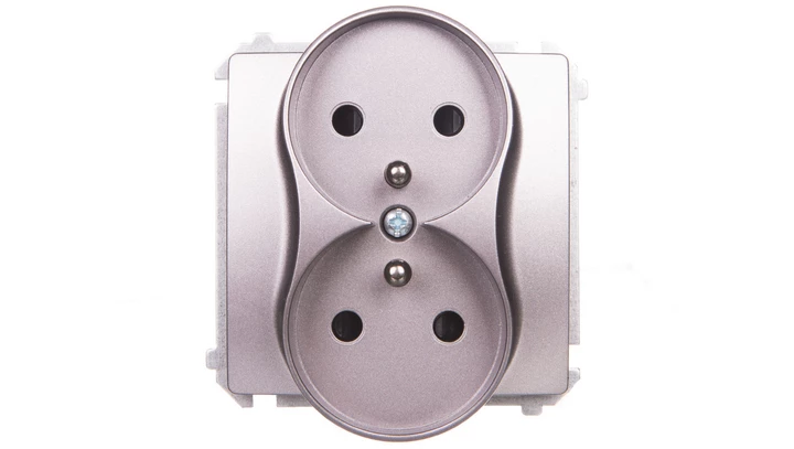 Simon Basic Gniazdo podwójne z/u 16A, 250 V stal inox BMGZ2Mz.01/21