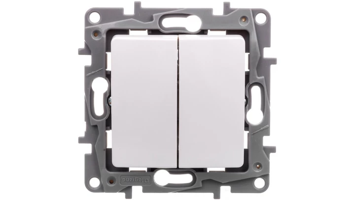 NILOE Łącznik schodowy 10 AX + przycisk 6 A biały 764509