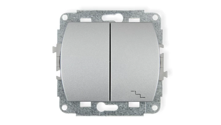 TREND Łącznik jednobiegunowy ze schodowym srebrny 5WP-10