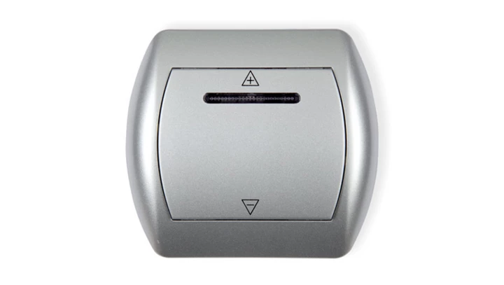 TREND Ściemniacz sterowany dotykiem i dowolnym pilotem srebrny 5RO-1