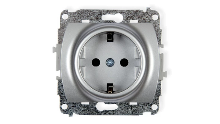 TREND Gniazdo pojedyncze z/u SCHUKO srebrny 5GP-1sp