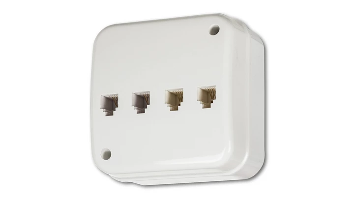 LIZA Gniazdo natynkowe telefoniczne˙poczw˘rne˙4xRJ11 biały GNT-4