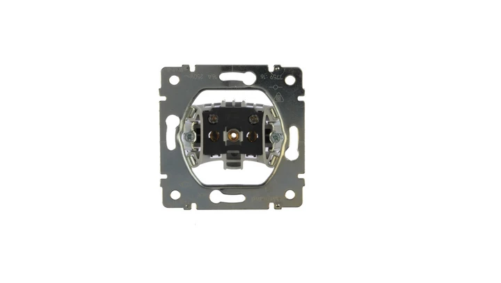 SISTENA LIFE Gniazdo pojedyncze b/u 16A IP20 775916