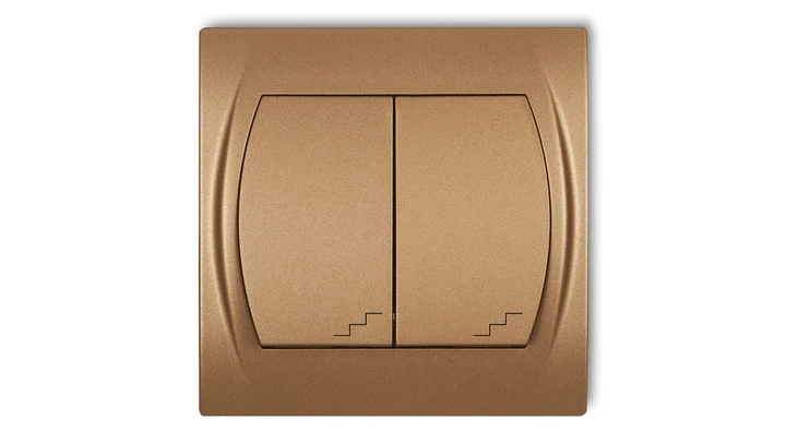 LOGO Łącznik podwójny schodowy złoty metalik 8LWP-33