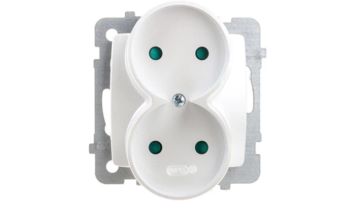 KARO Gniazdo podwójne b/u z przesłonami srebrny perłowy GP-2SRP/m/43