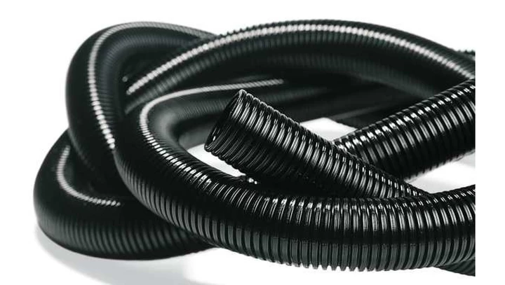 Rura karbowana 750N fi 25/19 z pilotem samogasnąca czarna PV UV ECTC1525T /50m/