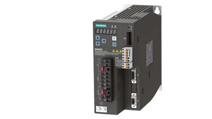 Napęd SINAMICS V90 3AC 380-480V 2,6A 45-66Hz 0,75kW 6SL3210-5FE10-8UF0