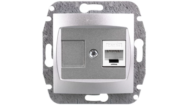 CARLA Gniazdo komputerowe pojedyncze RJ45 cat 5e srebrne 1748-16