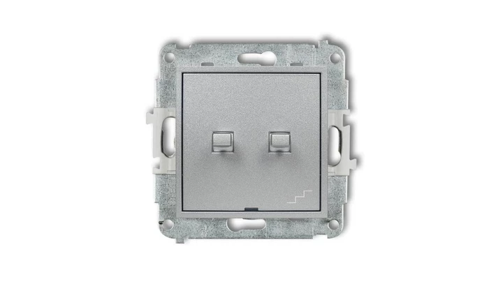 MINI Łącznik pojedynczy ze schodowym (osobne zasilanie) w stylu amerykańskim srebrny metalik 7MWPUS-10.2