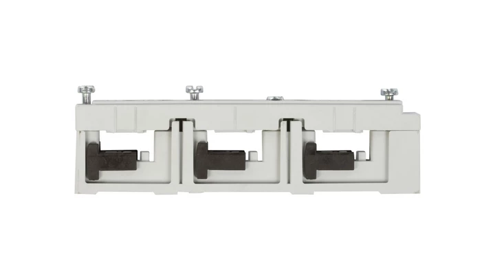 Wspornik szyn 3P 630A 60mm BBS-3/FL-NA 107067