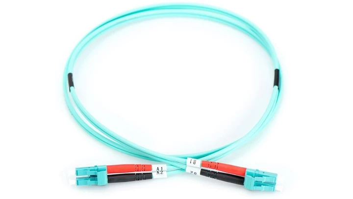 Patch cord światłowodowy LC/LC duplex MM 50/125 OM3 7m