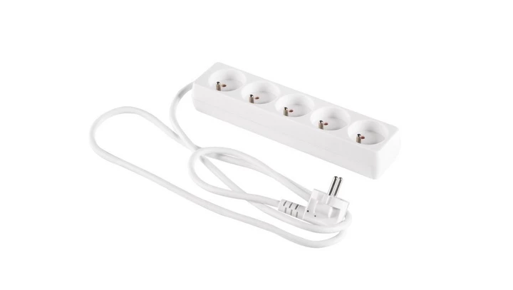 Przedłużacz 5-gniazd z/u 5m /H05VV-F 3G1/ biały PM-BW-5G-50