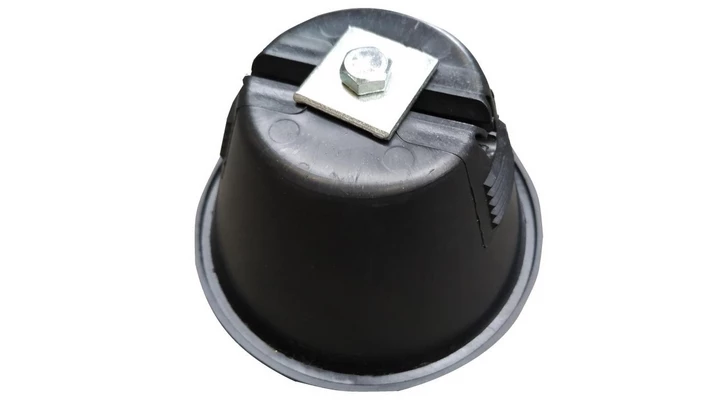 Uchwyt betonowy w tworzywie podpora dachowa tras kalbowych H=80 L=70 KMPT7