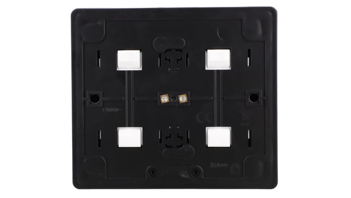Simon 54 Gniazdo poczwórne Schuko natynkowe z przesłonami torów prąd. wer. skand. 16A 250V szybkozłącza, czarny mat EGSZ4SNZ/49