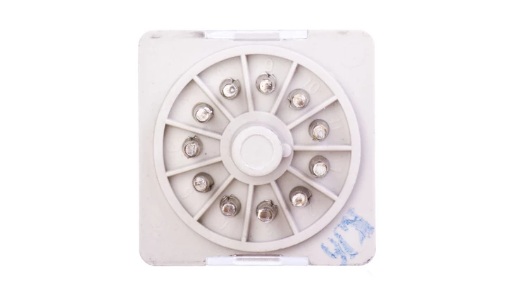 Przekaźnik przemysłowy 3P 24V DC AgNi R15-2013-23-1024-WTLD 804611