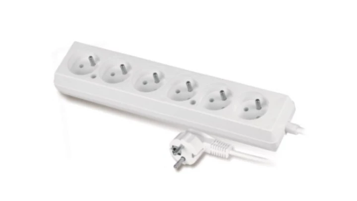 Przedłużacz 6-gniazd z/u 10A 3m /OMY 3x1/ biały PS-670 T-105890