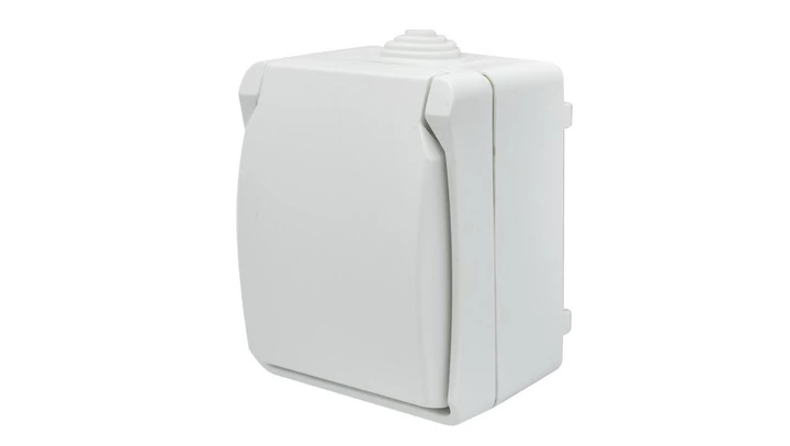 Gniazdo pojedyncze z uziemieniem natynkowe z klapką Aqua Plus IP54 białe 40224