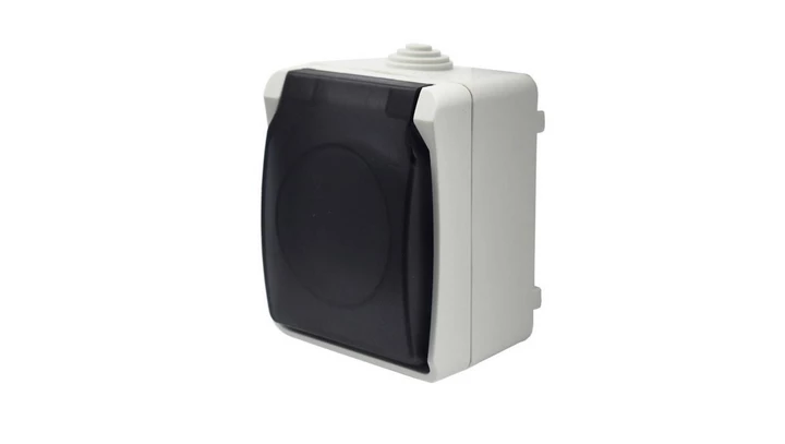 Gniazdo pojedyncze z uziemieniem natynkowe z klapką dymną Aqua Plus IP54 białe / 40116