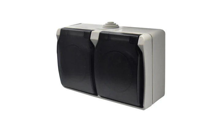 Gniazdo podwójne z uziemieniem natynkowe z klapką dymną Aqua Plus IP54 szaro grafitowe/ 40119