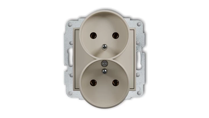 ICON Mechanizm gniazda podwójnego do ramki z uziemieniem 2x(2P+Z) (bez przesłon torów prądowych) taupe 60IGPR-2z