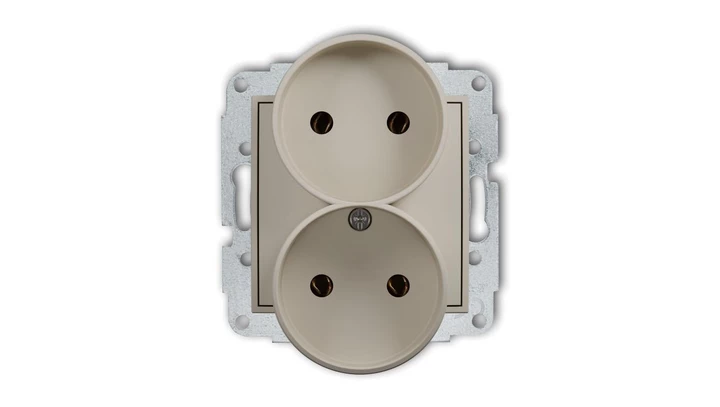 ICON Mechanizm gniazda podwójnego do ramki bez uziemienia 2x2P (bez przesłon torów prądowych) taupe 60IGPR-2