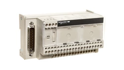 Podstawa łącząca dla 8 kanałów pasywnych SUB-D 25 ABE7CPA02