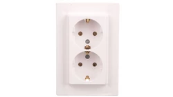 Gniazdo podwójne Asfora SCHUKO białe z ramką EPH9900121