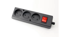 Gniazdo przenośne trzykrotne 16A 2P 250V z wyłącznikiem czarne GN-360