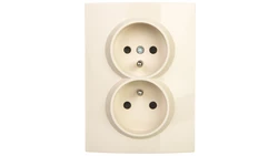 LOGI Gniazdo podwójne 2x2P+Z kompletne z przesłoną styków śrubowe 16A 250V Kremowy 25152