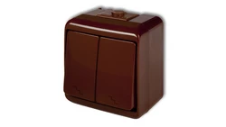 JUNIOR Łącznik podwójny schodowy brązowy IP54 4WHE-7