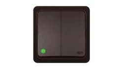 BERG Łącznik świecznikowy n/t 10AX IP20 brązowy 3711-05