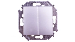 Simon 15 Łącznik świecznikowy aluminiowy metalizowane 1591398-026