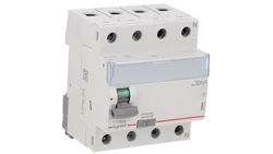 Wyłącznik różnicowoprądowy 4P 40A 0,03A typ AC P304 TX3 411708