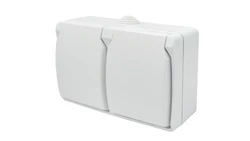 Gniazdo podwójne z uziemieniem natynkowe z klapką Aqua Plus IP54 białe 40225