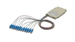 Tacka spawów światłowodowych z 12 kolorowymi pigtailami SC (UPC), MM OM3 50/125, 2m, LSZH A-96522-02-UPC-3